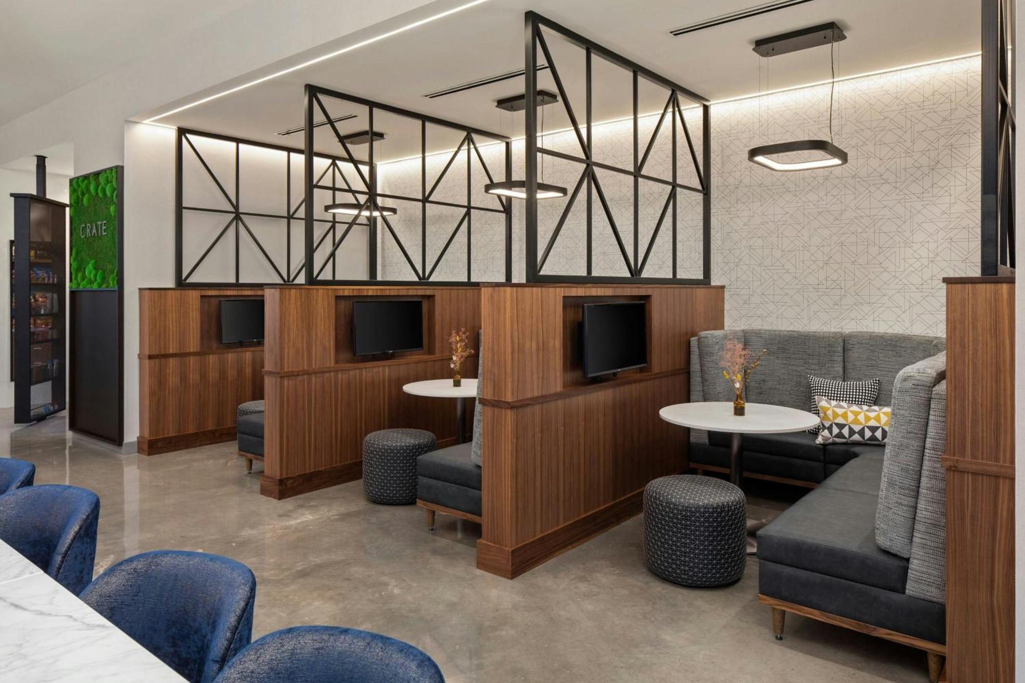 Courtyard By Marriott St Paul Downtown Hotel Saint Paul