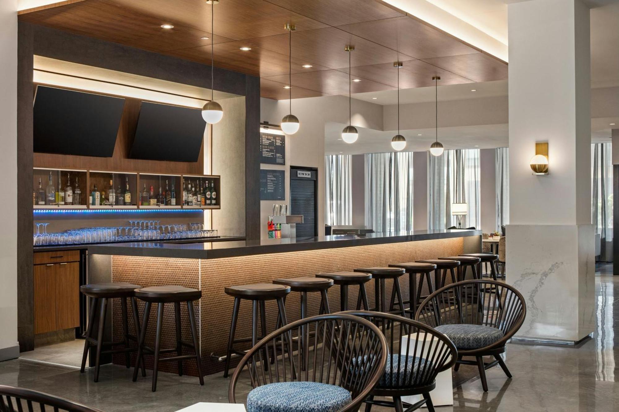 Hotel Courtyard By Marriott St Paul Downtown *