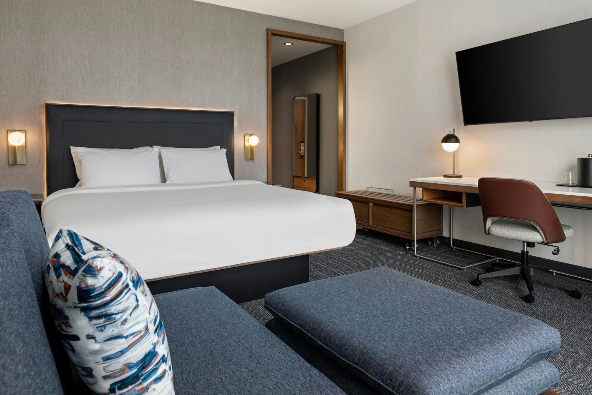 Courtyard By Marriott St Paul Downtown Hotel Saint Paul