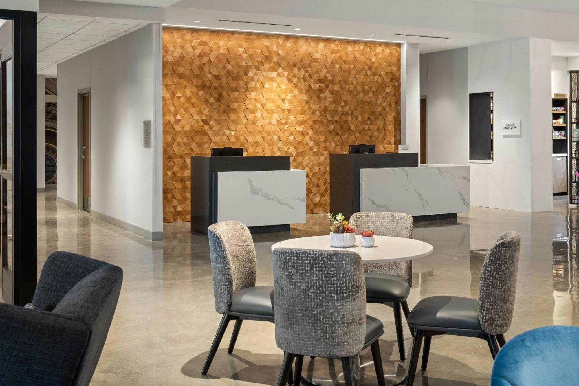 Courtyard By Marriott St Paul Downtown * Saint Paul
